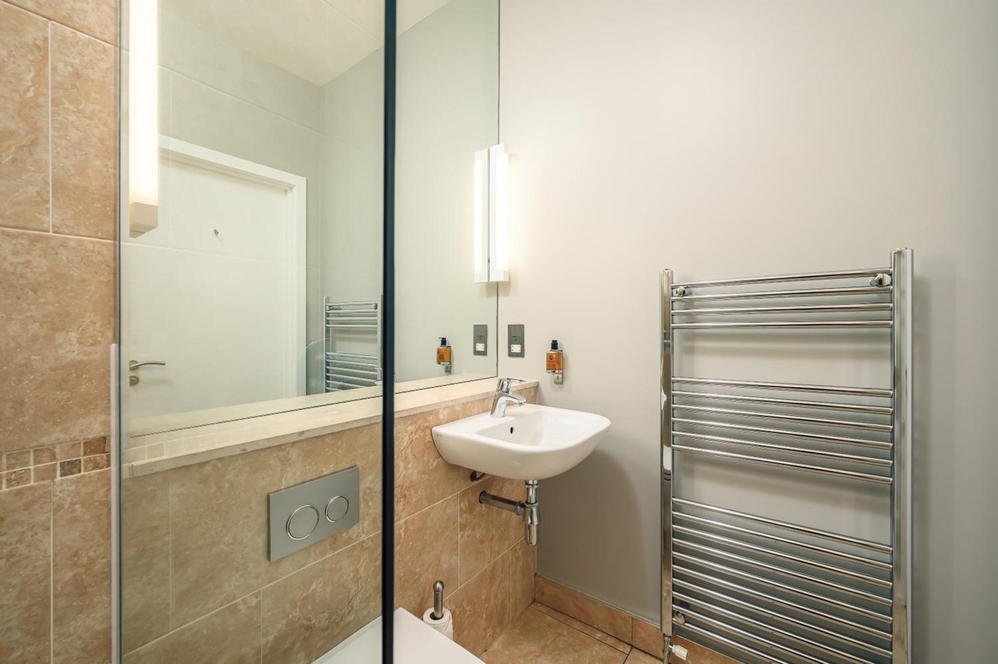 Destiny Scotland - St Andrew Square Apartments Edimburgo Exterior foto